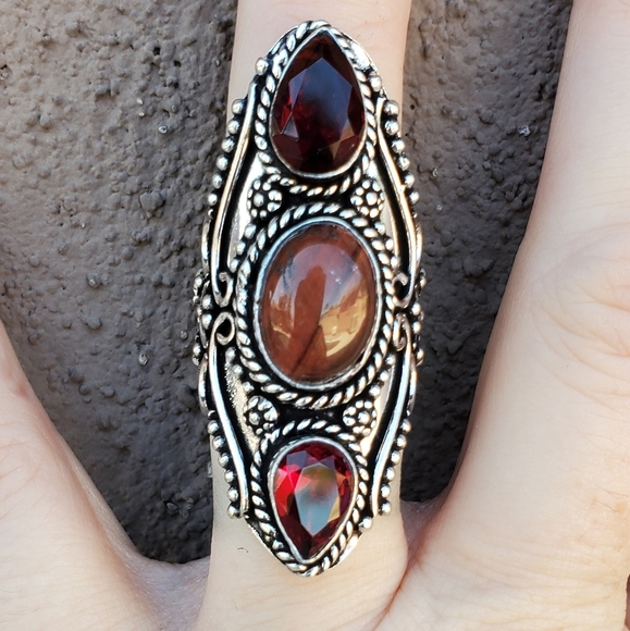 New Red Tiger Eye and Garnet Silver Statement Ring. - Picture 8 of 13